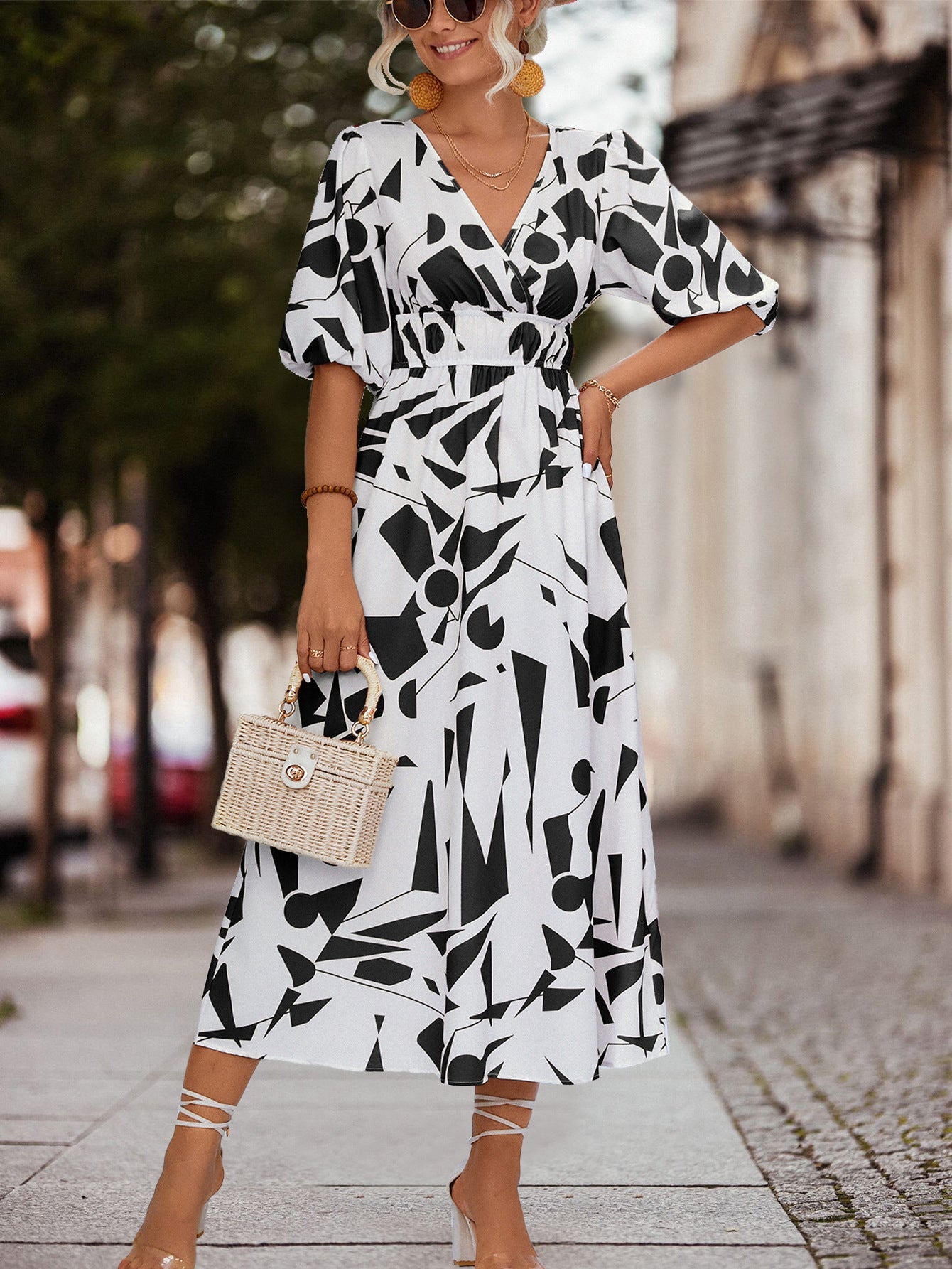V-Neck Geometric Print Dress for Stylish Everyday Wear