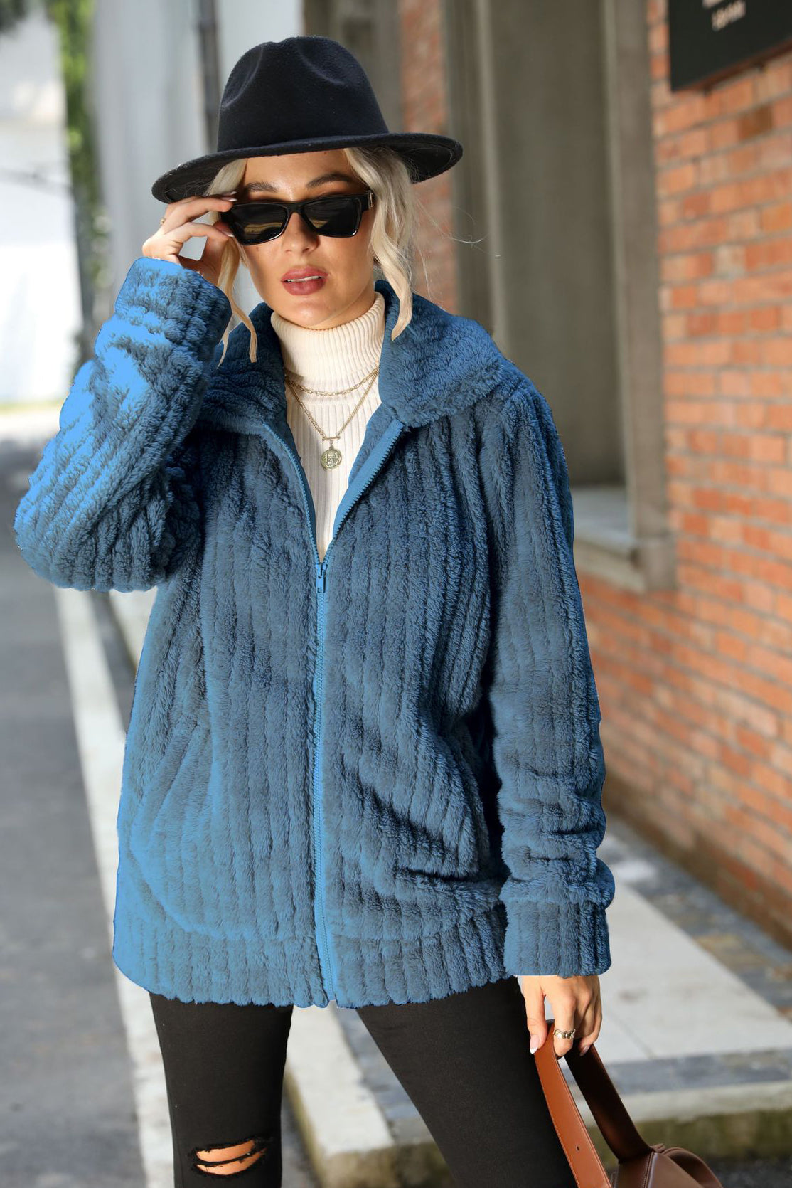 Cozy Teddy Zip Jacket - Soft, Comfortable, and Stylish Outerwear