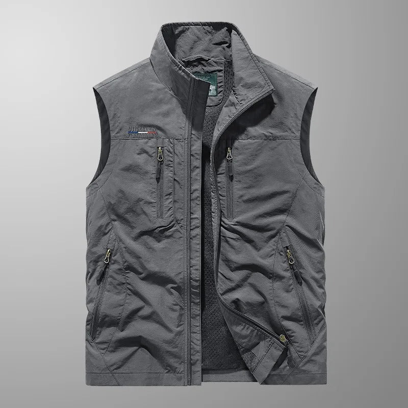 Breathable Outdoor Cargo Vest for Active Lifestyle