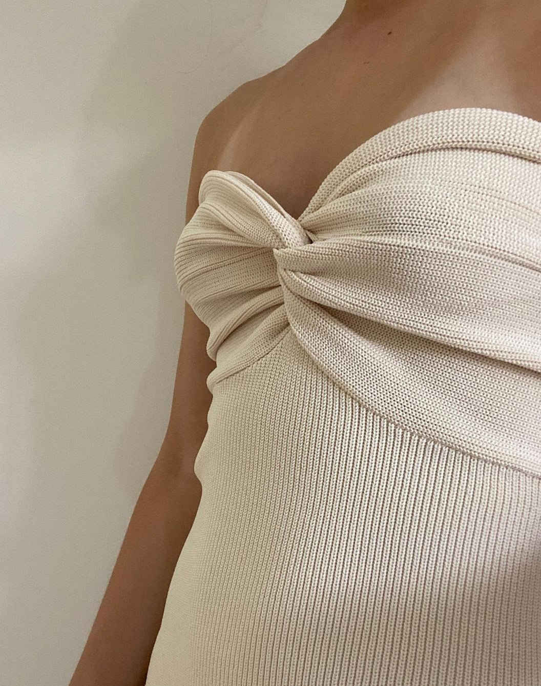 Strapless Mesh Long Dress for Elegant Occasions