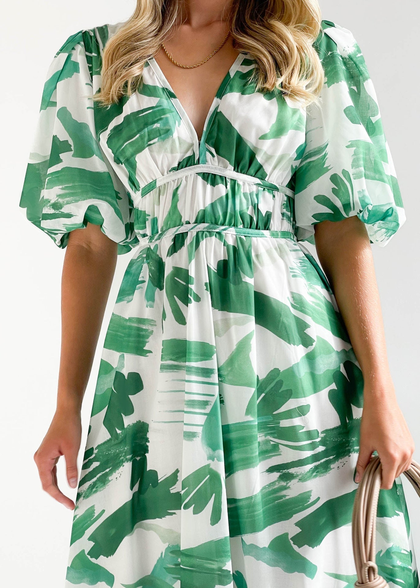 V-Neck Long Dress with Puff Sleeves for Elegant Style