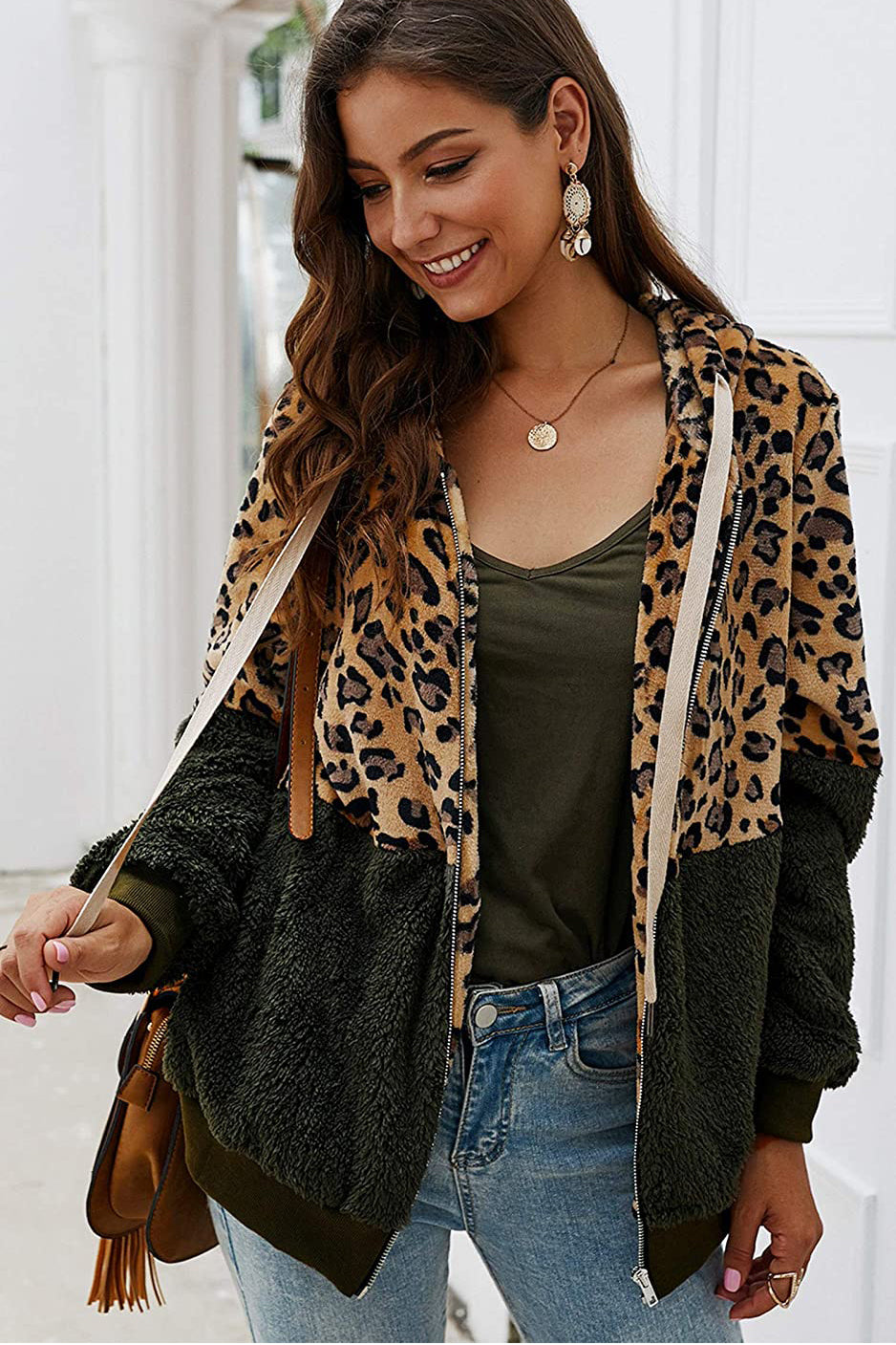 Leopard Print Zipped Hoodie for Comfort and Style