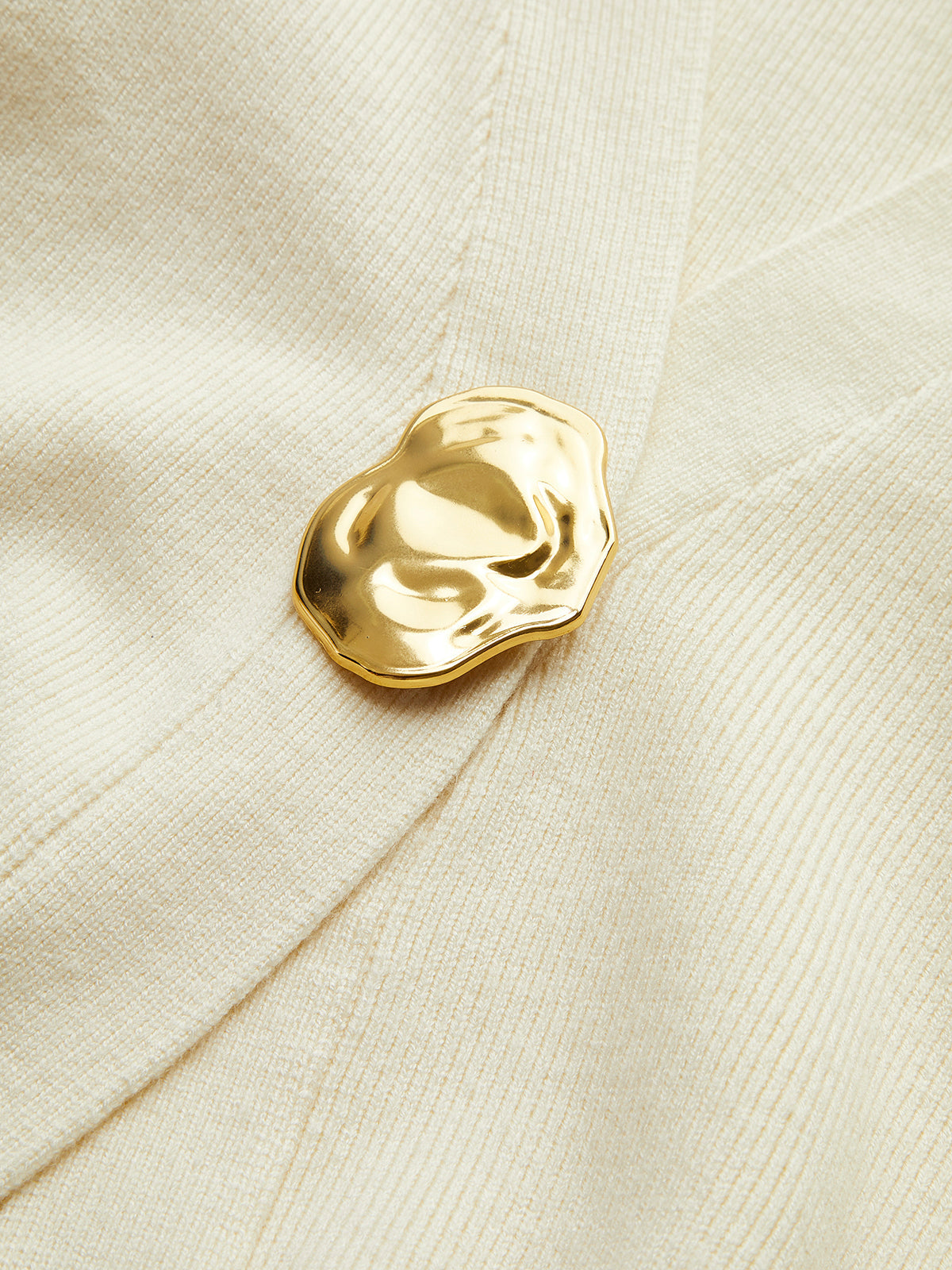 Women’s V-Neck Buttoned Cardigan Sweater