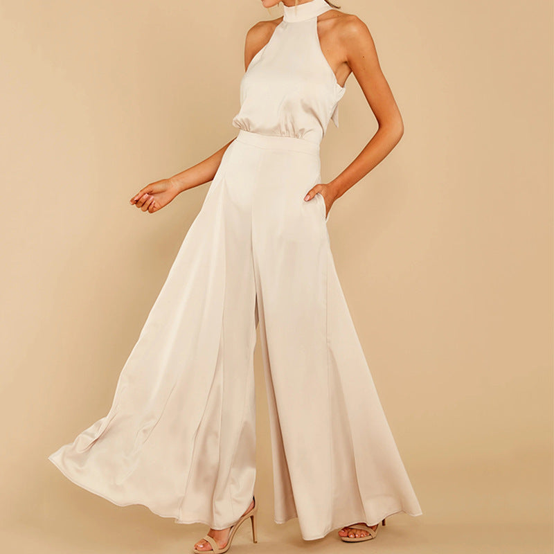 Chic Halter Neck Jumpsuit for Effortless Style and Comfort
