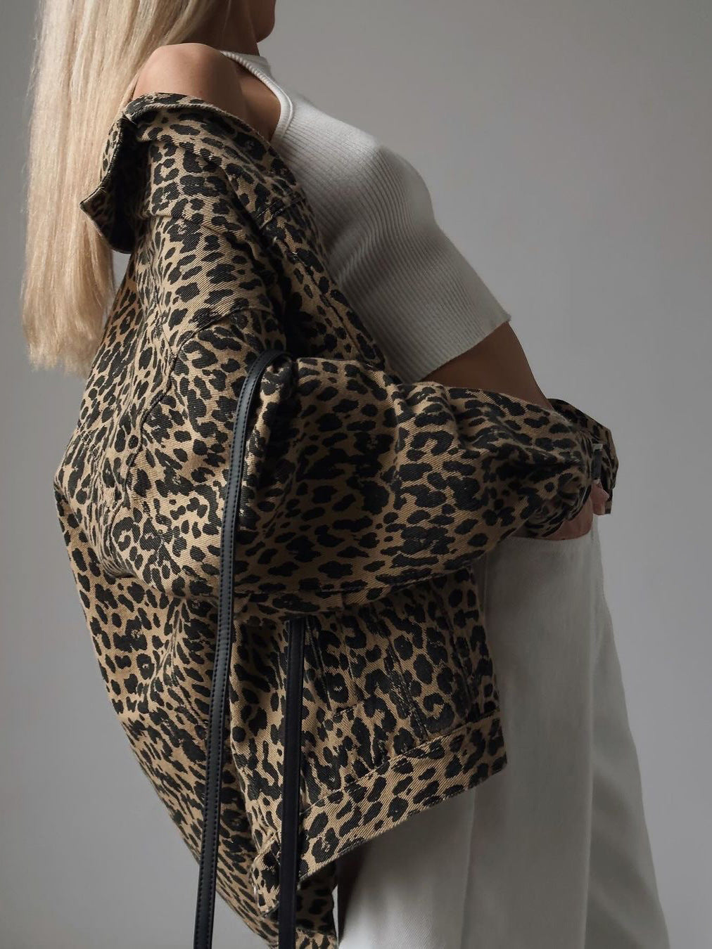Leopard Print Women's Animal Jacket for Stylish Layering