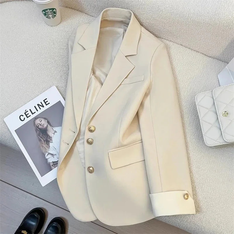 Stylish Women's Blazer – Tailored Fit, Classic Design