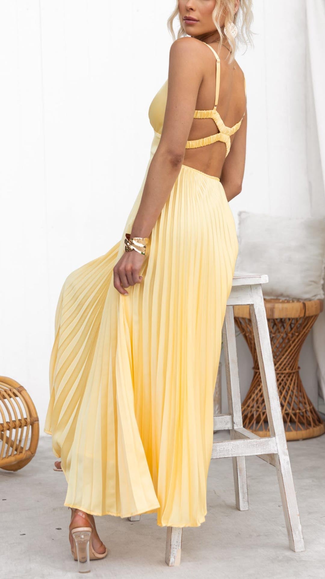 Elegant Yellow Pleated V-Neck Dress for Special Occasions