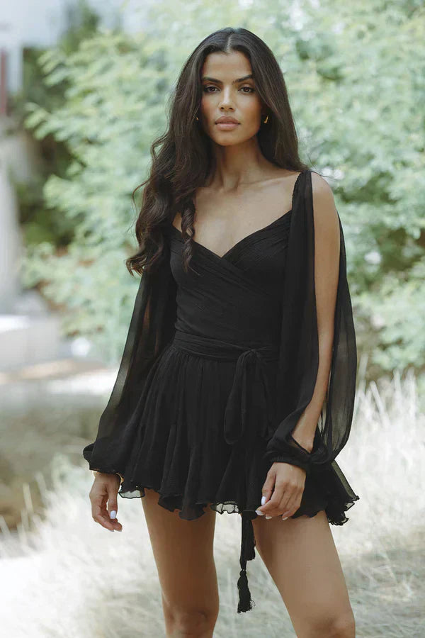 Valeria V-Neck Dress with Flowing Sleeves for Effortless Style