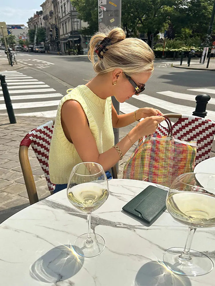 Stylish Women's Blaire Top with Comfortable Fit and Versatile Design