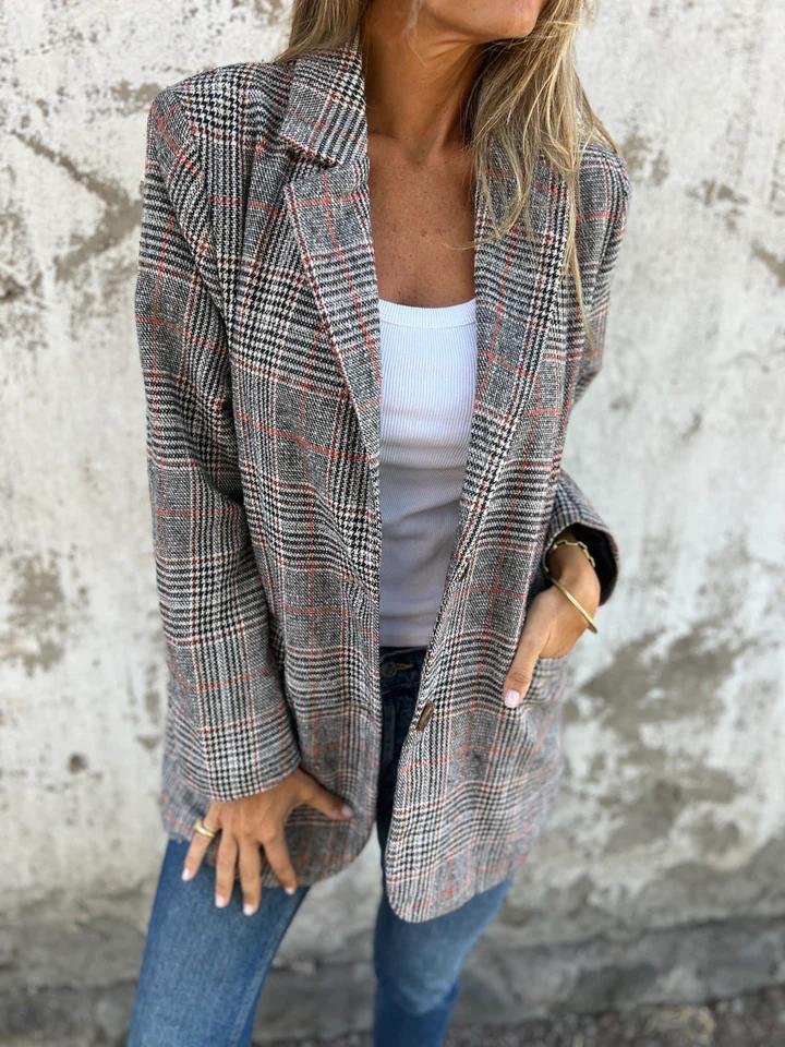 Elegant Women's Winter Check Blazer