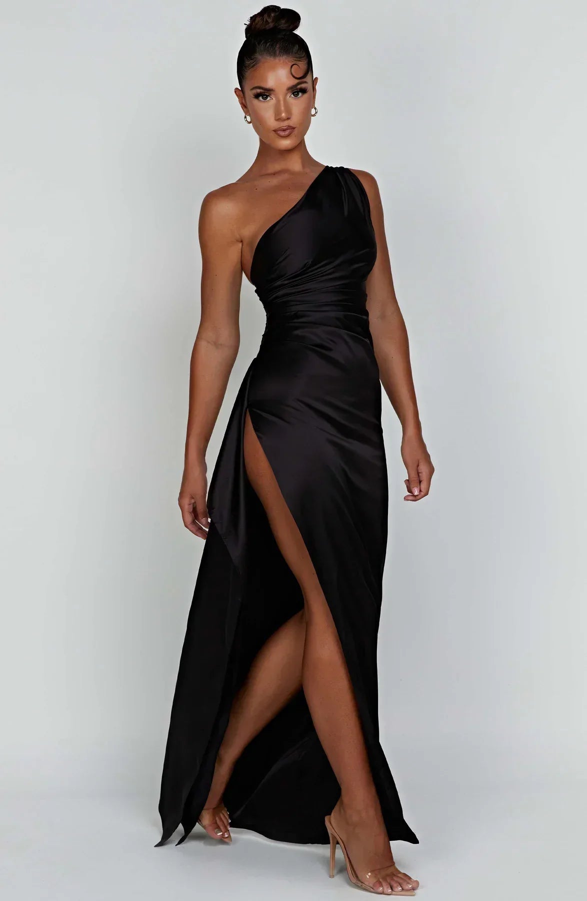 Elegant Women's Maxi Dress – Timeless Style and Comfort