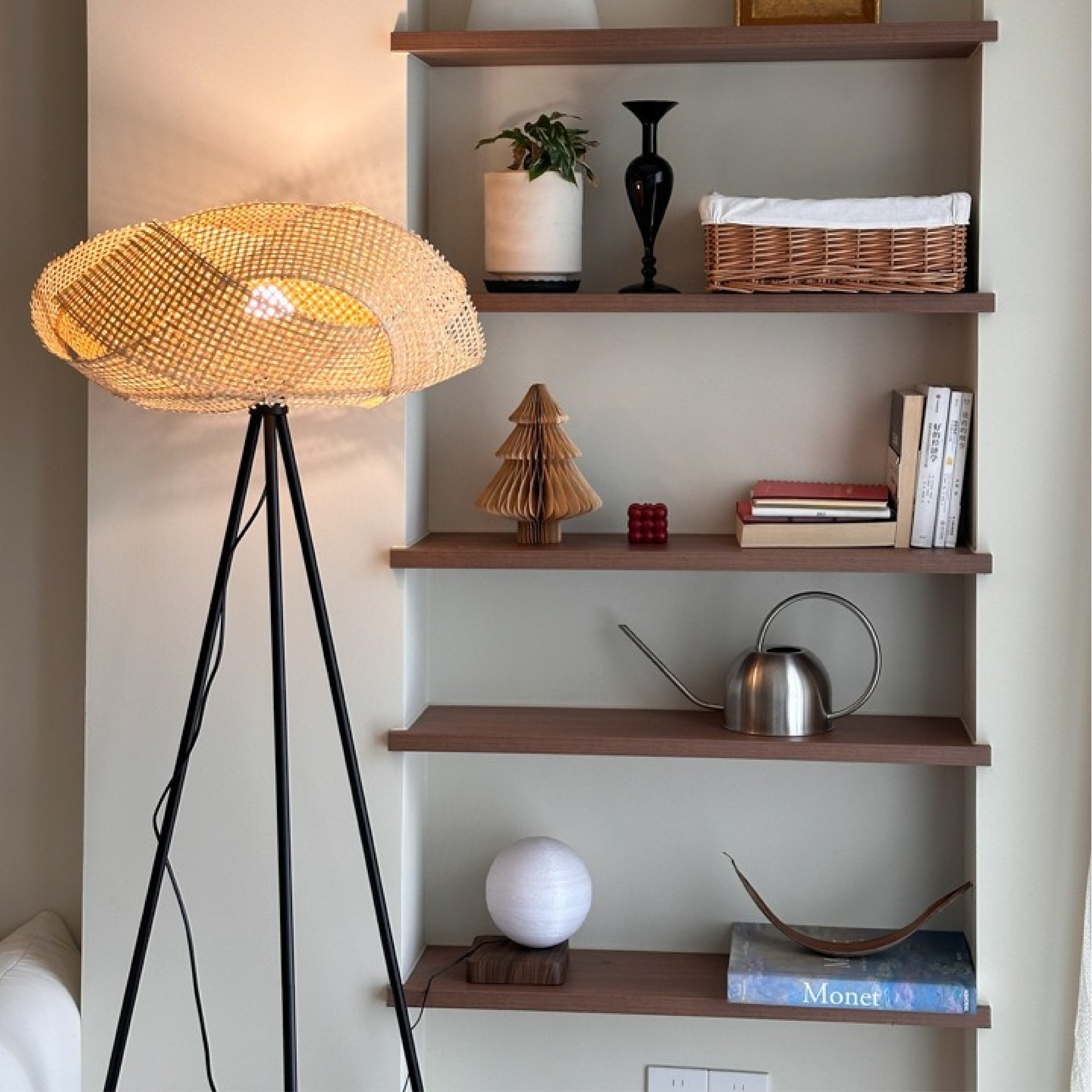 Bamboo Floor Lamp for Soft Ambient Light