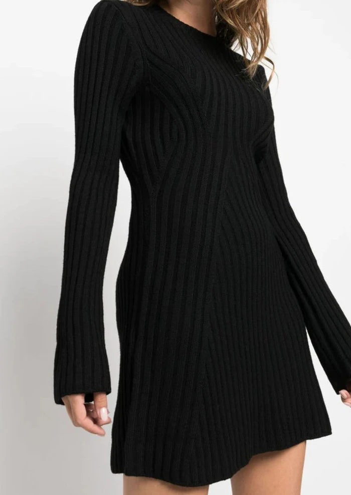 Knit Short Dress with Stylish Design and Comfortable Fit