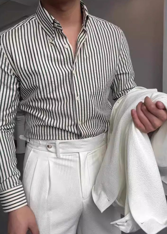 Men's Long Sleeve Button-Down Shirt – Classic Fit