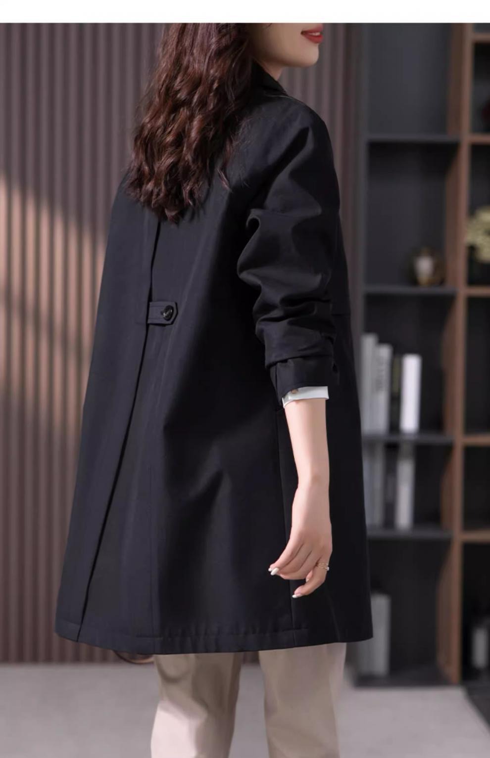Classic Single-Breasted Trench Coat