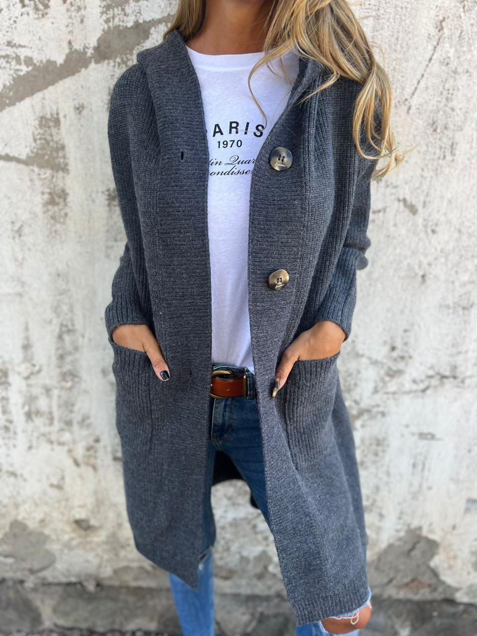 Long Knit Cardigan with Buttons – Effortless Comfort and Style