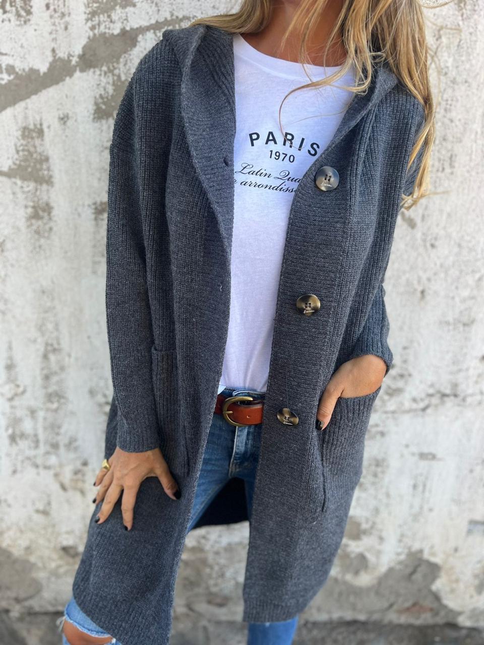 Long Knit Cardigan with Buttons – Effortless Comfort and Style