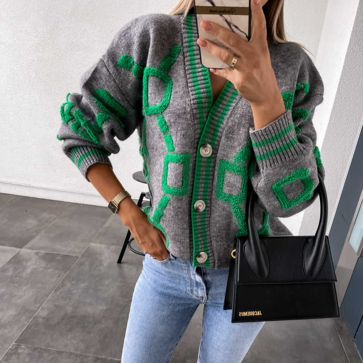 Cozy Knit Midi Cardigan with Pocket Details and Relaxed Fit
