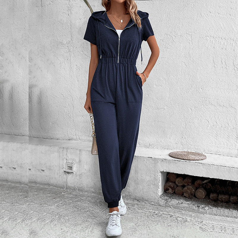 Zip-Up Jumpsuit with Comfortable Fit and Stylish Design