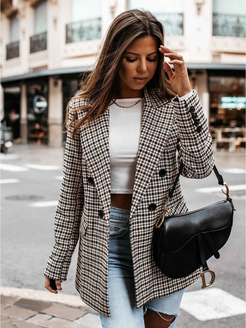 Checked Blazer with Tailored Fit and Stylish Design