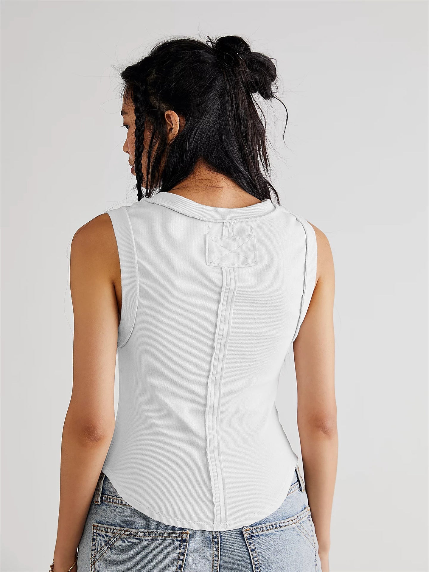 Sleeveless High Neck Blouse for Effortless Style and Comfort