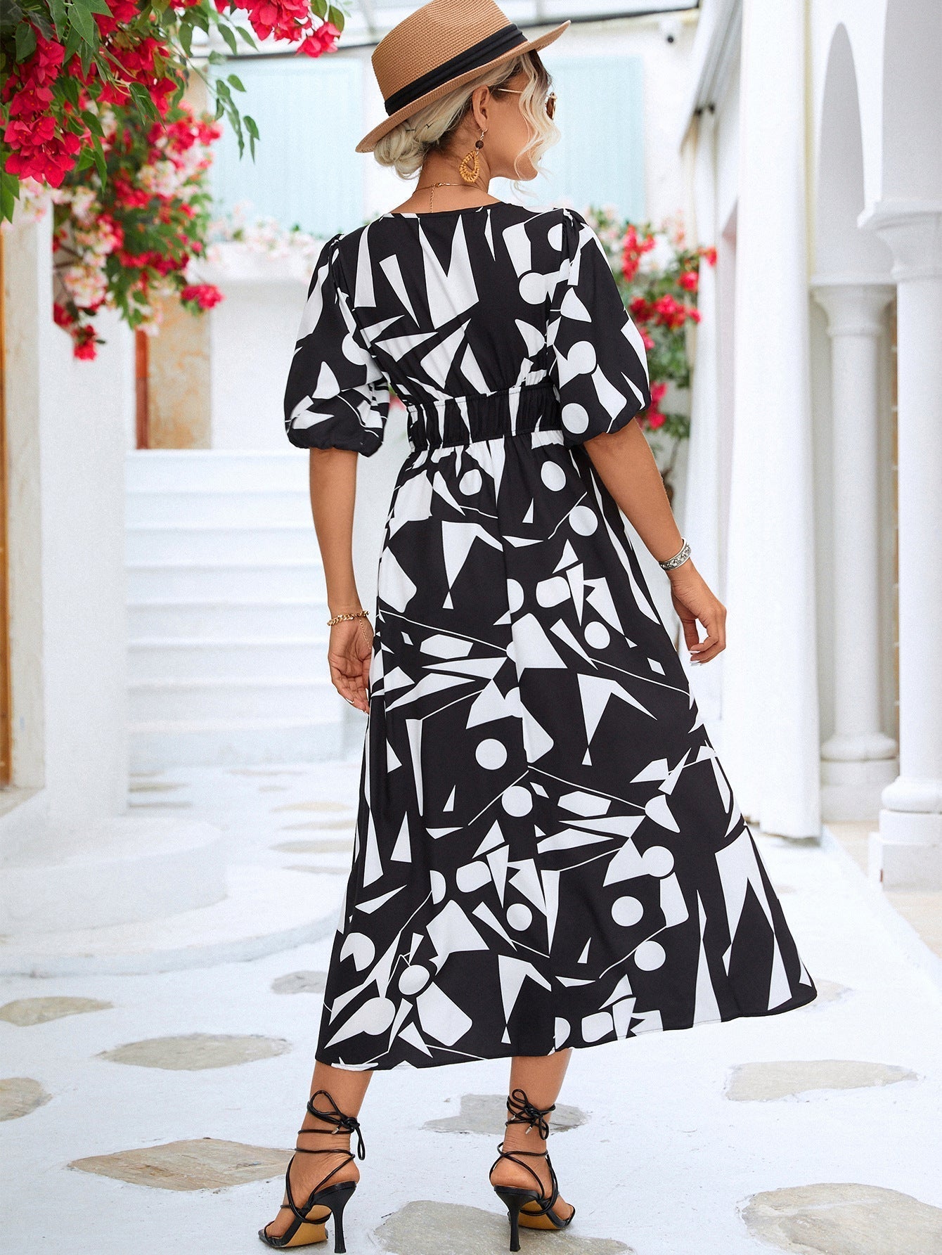 V-Neck Geometric Print Dress for Stylish Everyday Wear