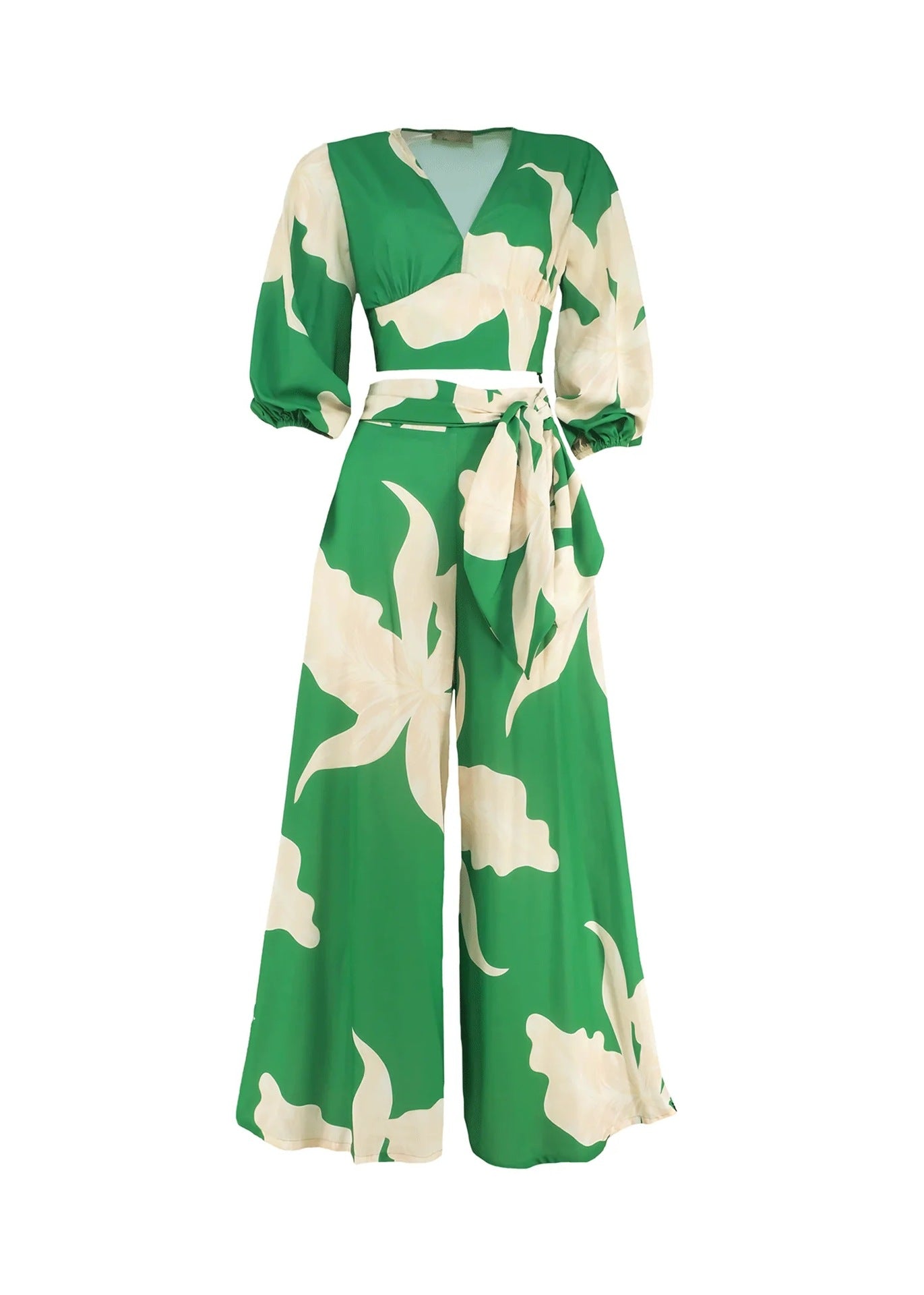 Women’s Trouser and Crop Top Set in Stylish Design