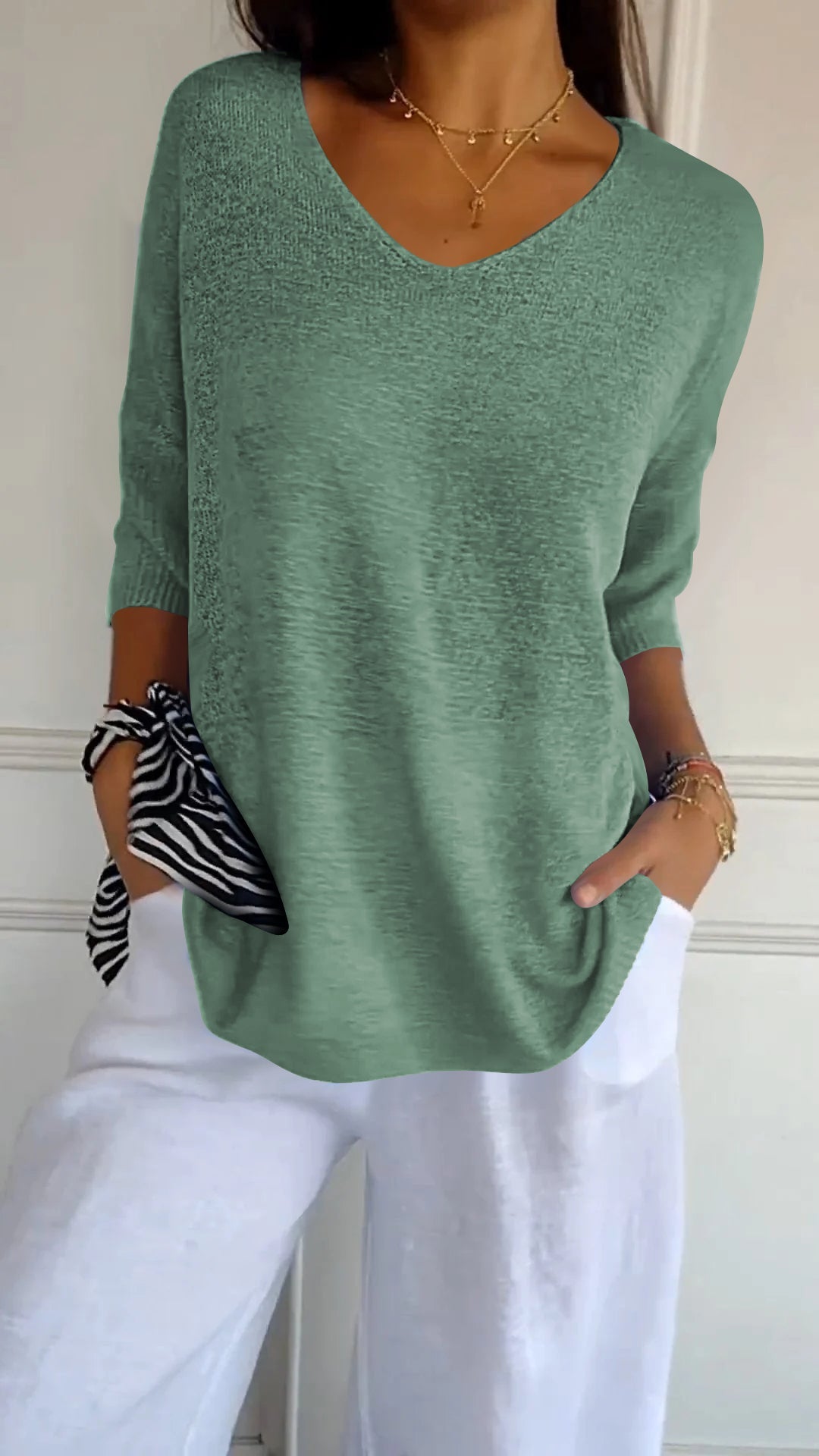 Lightweight Mesh Blouse with Relaxed Fit and Breathable Fabric