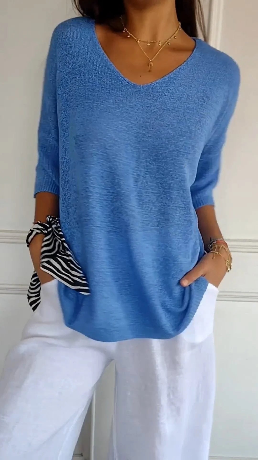 Lightweight Mesh Blouse with Relaxed Fit and Breathable Fabric