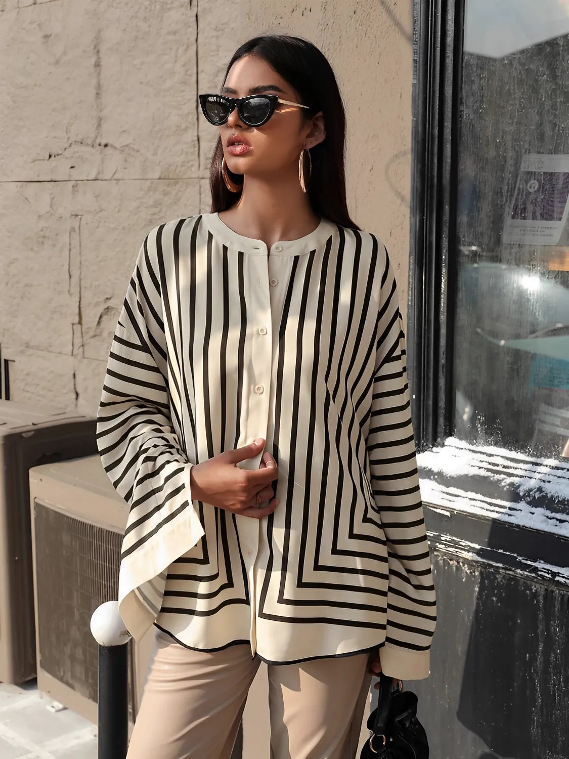 Elegant Geometric Stripe Alba Shirt for Stylish Casual Wear
