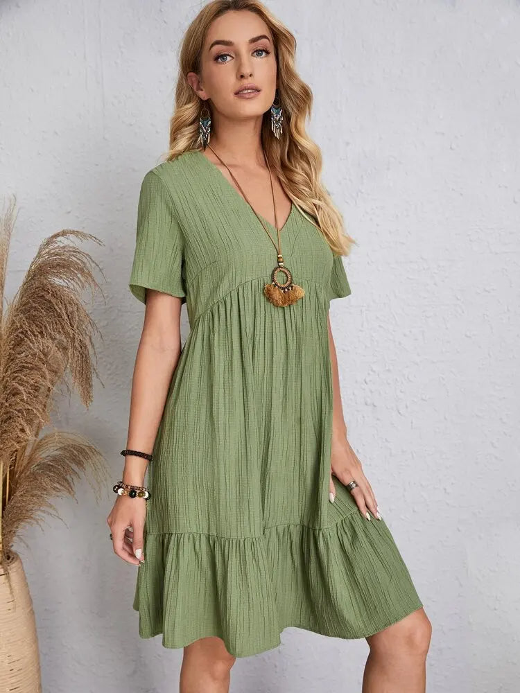 V-Neck Alina Dress - Elegant and Versatile Fashion Staple
