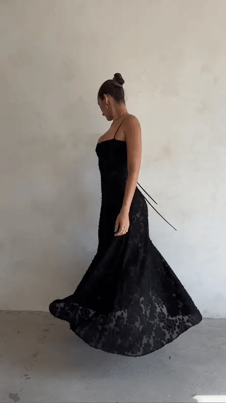 Elegant Alessia Dress for Special Occasions