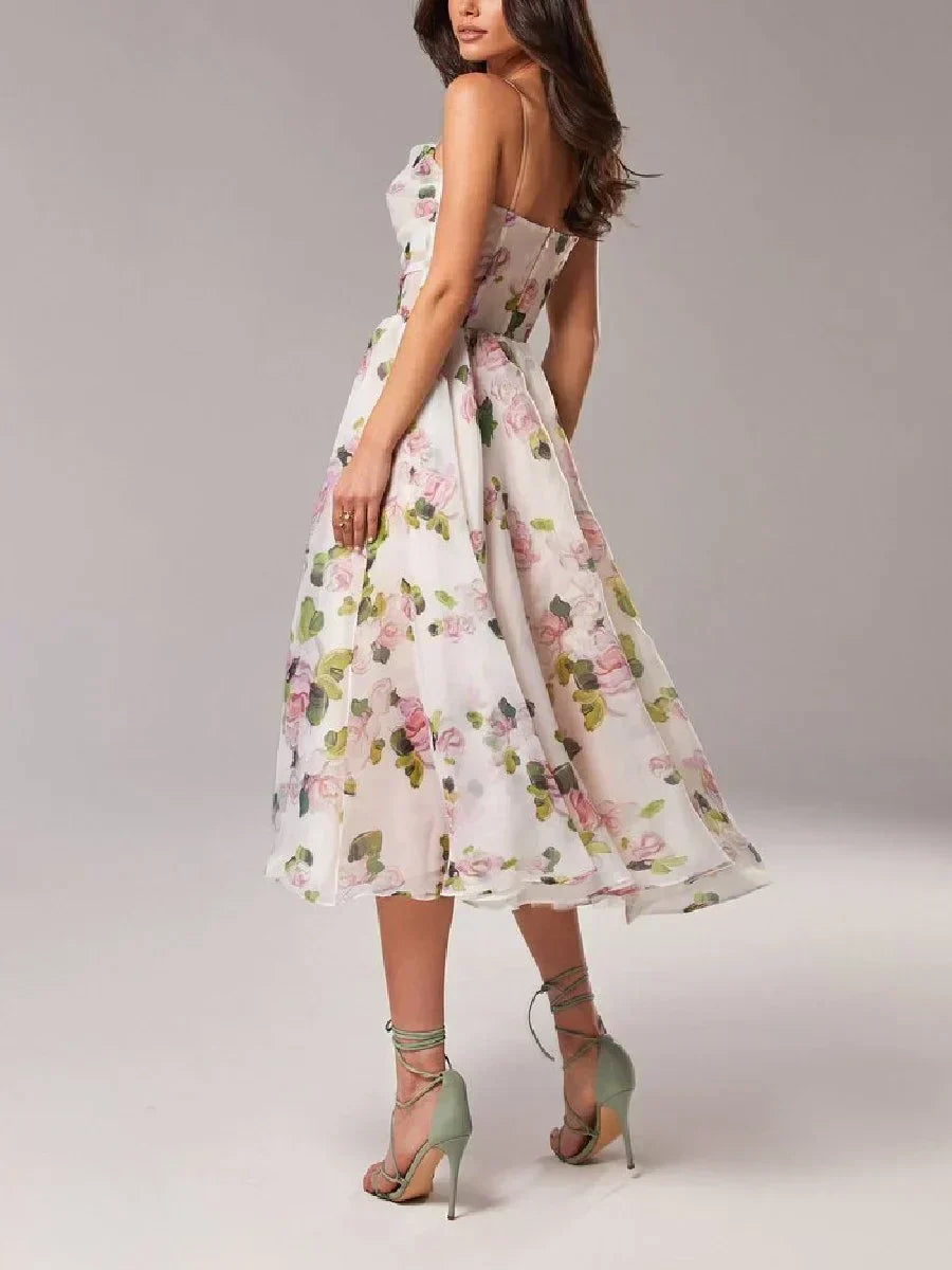 Luxe Strapless Dress with Elegant Fit