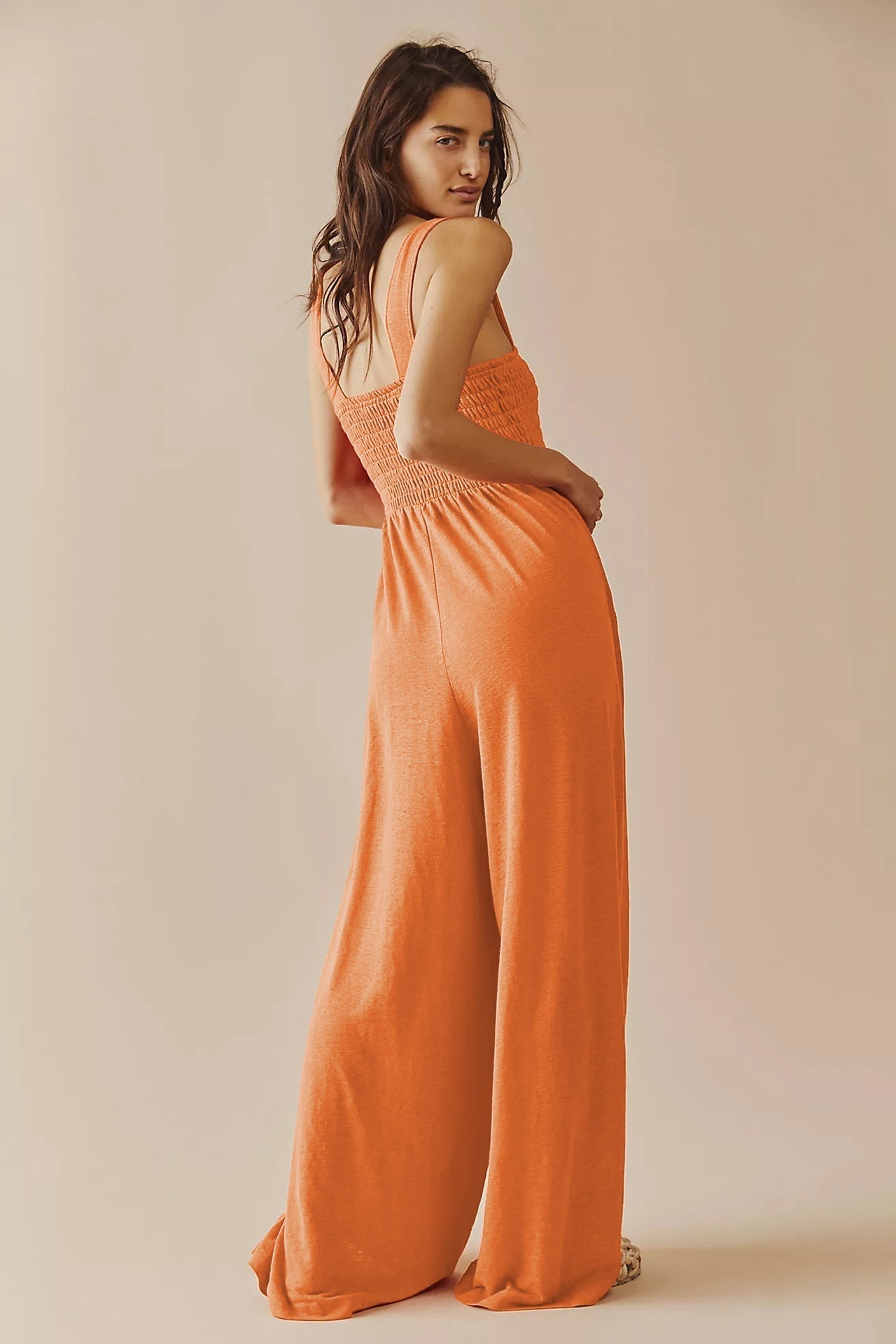 Chic Mono Jumpsuit with Adjustable Straps and Flattering Fit