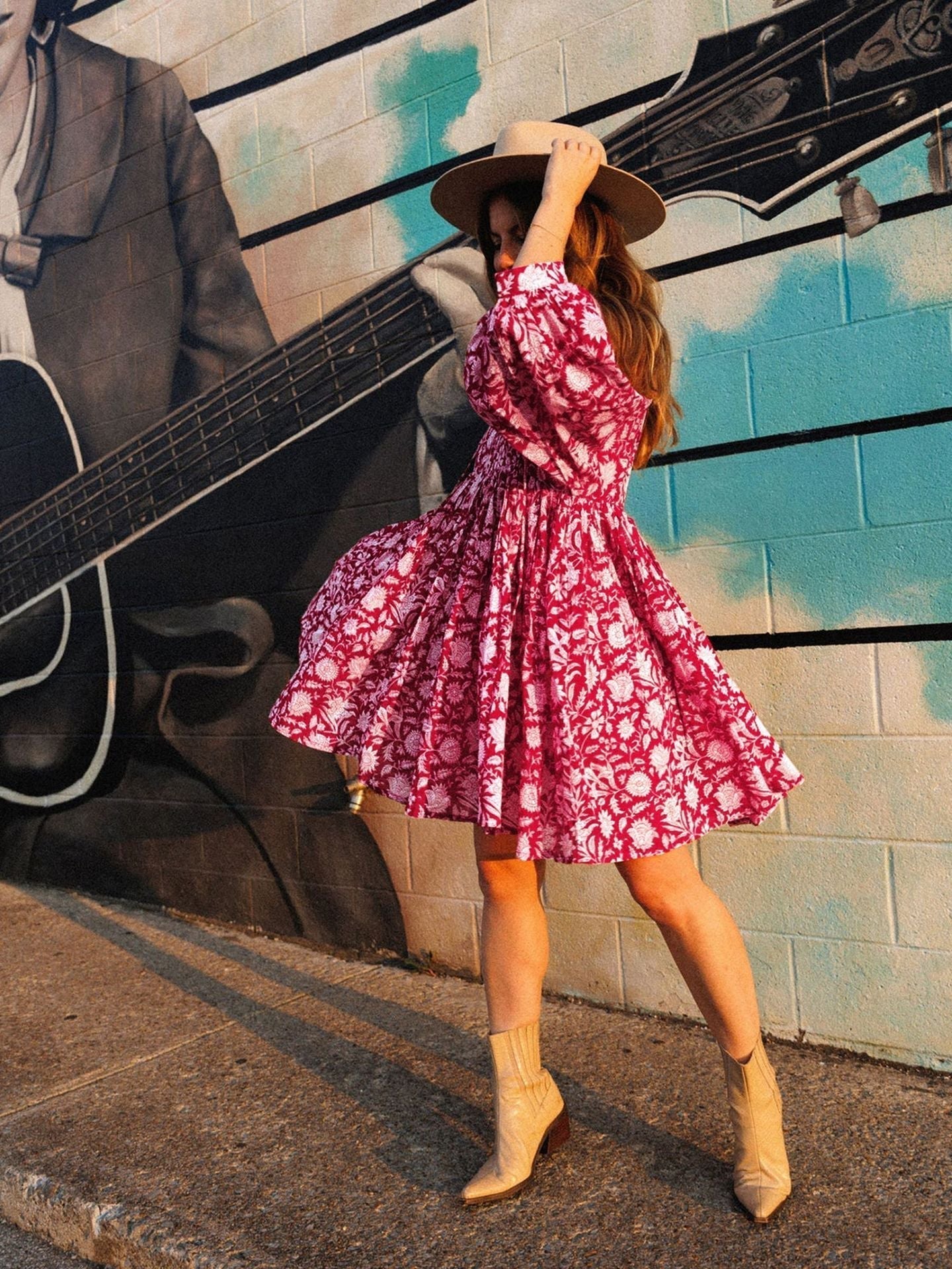 Floral Short Dress with Puff Sleeves for Effortless Style
