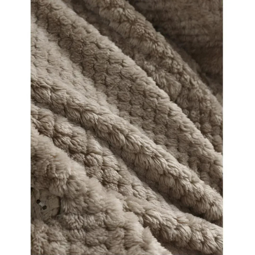 Chic Ribbed Coat with Elegant Hood