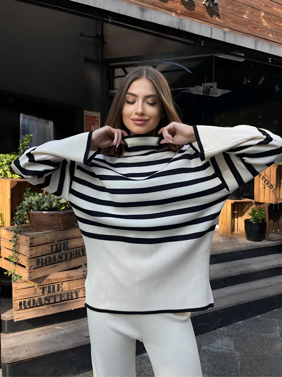 Elegant Tarcila Two-Piece Set for Effortless Style and Comfort