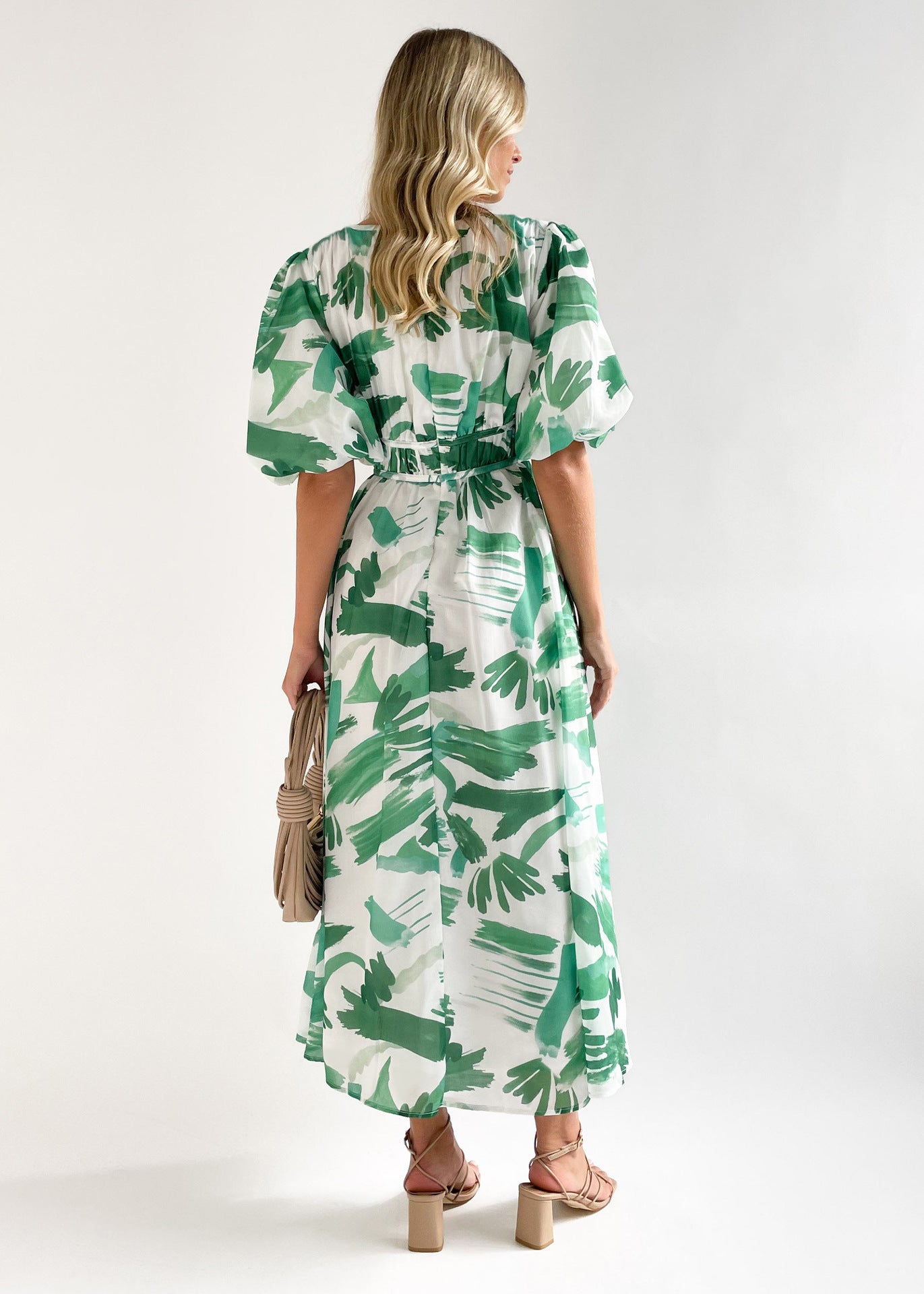 V-Neck Long Dress with Puff Sleeves for Elegant Style