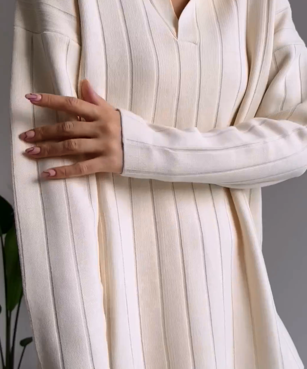 V-Neck Two-Piece Jersey Set for Comfortable Style