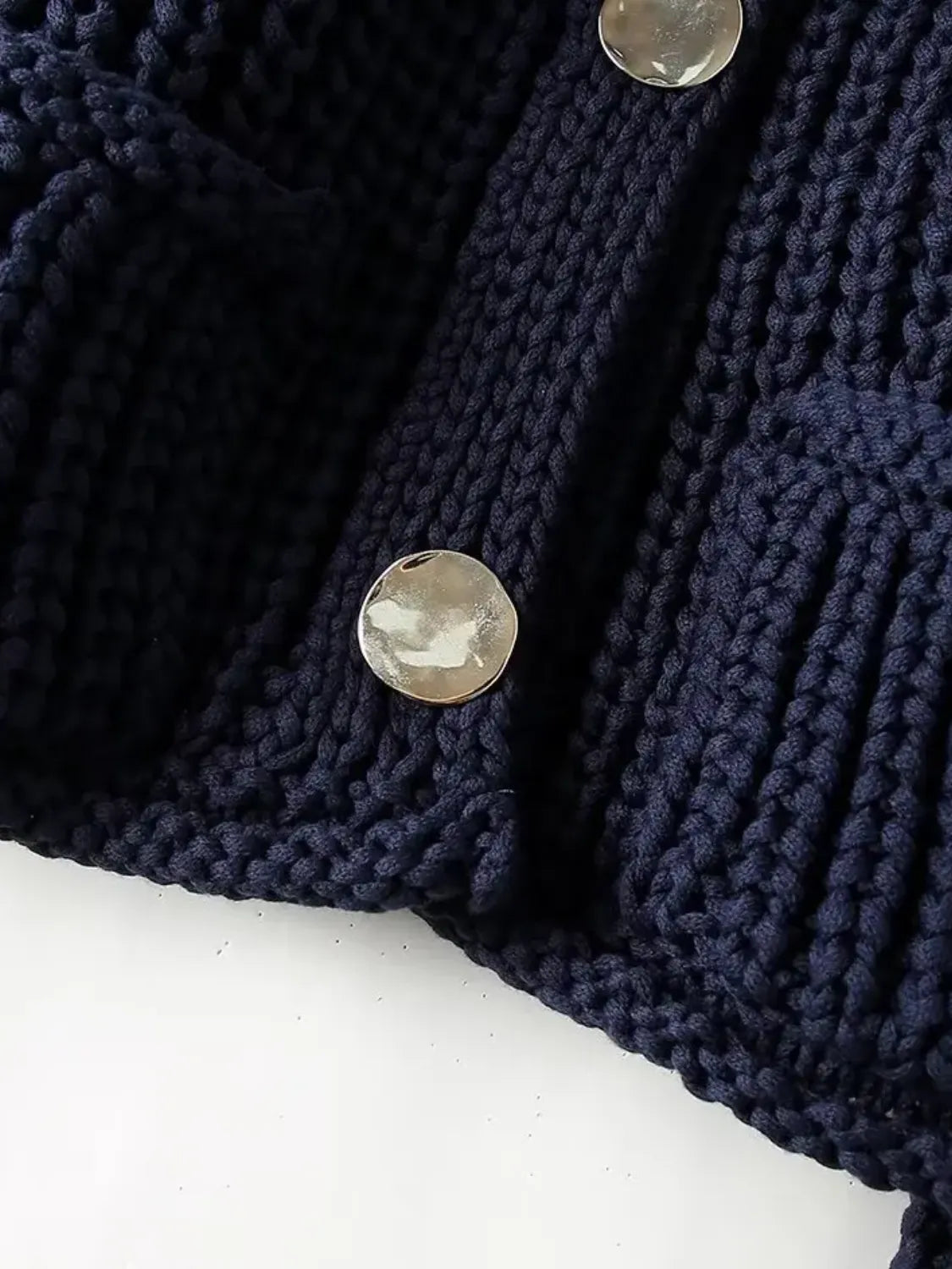 Women's Lightweight Knit Cardigan with Front Pockets and Open Design