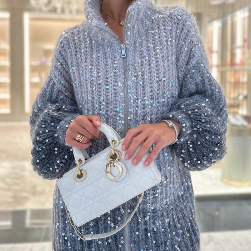 Elegant Knit Sweater for Luxurious Comfort and Style