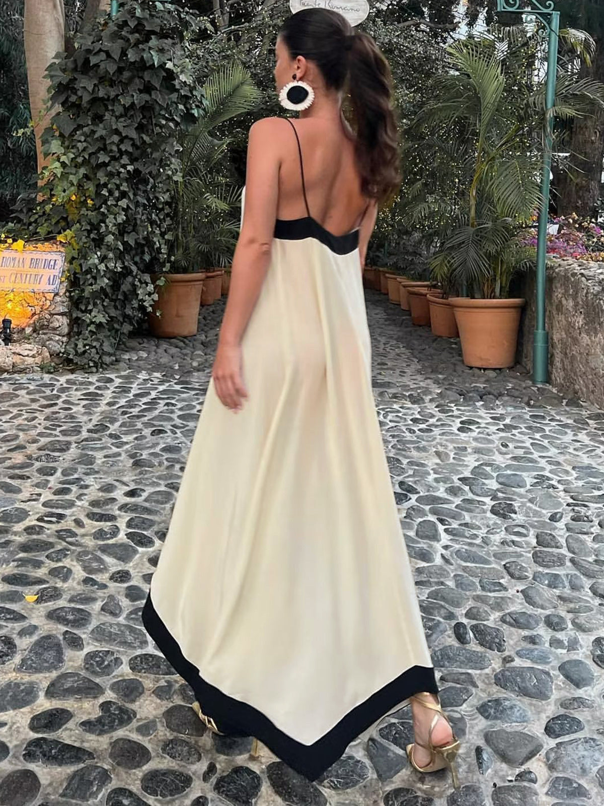 Sicily Vintage-Inspired Straight Dress with Elegant Design