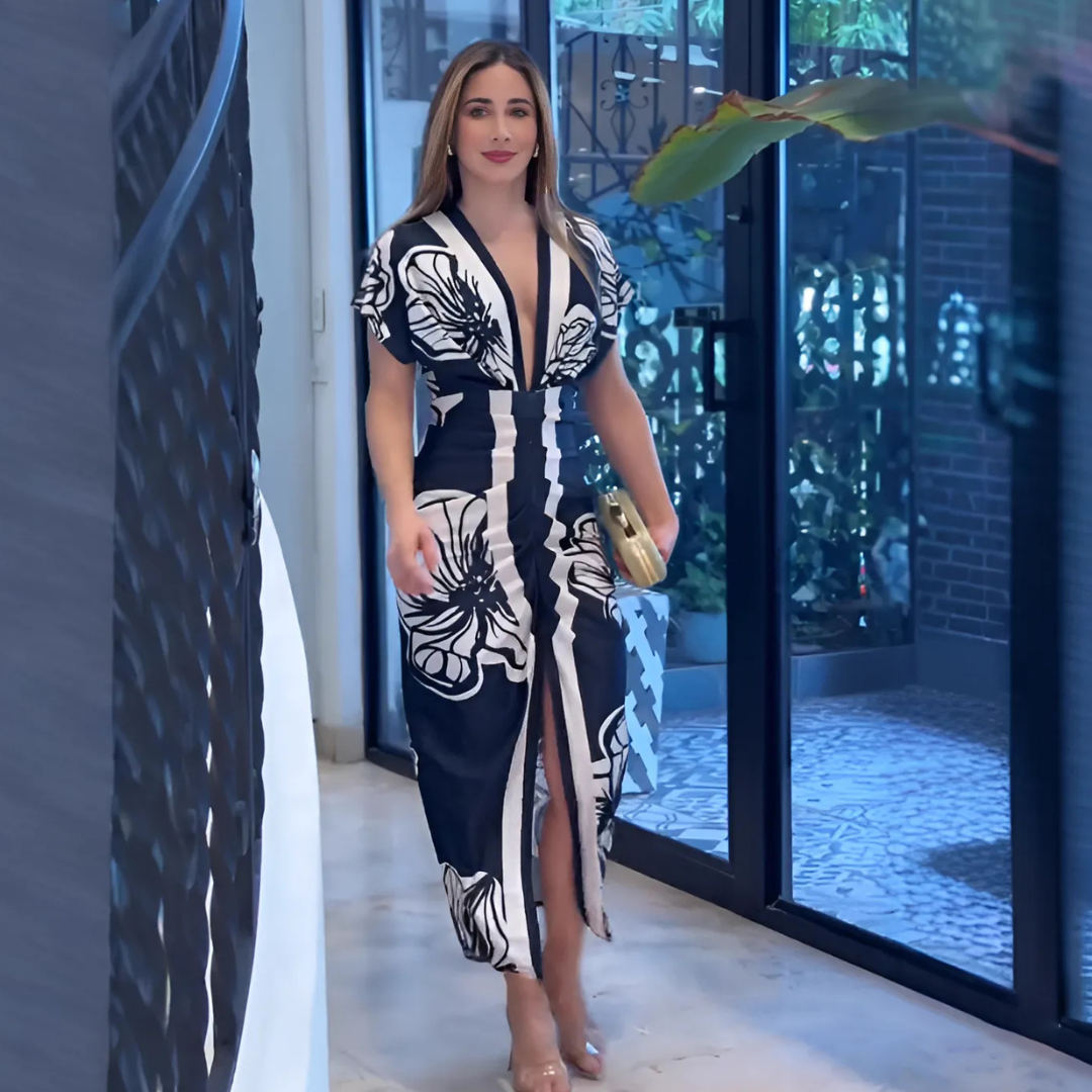 Floral Print Midi Dress with Fitted Cut for Sophisticated Style