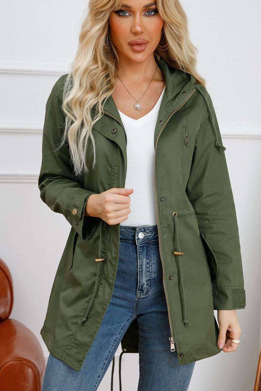 Hooded Parka Jacket for Cold Weather Protection and Comfort