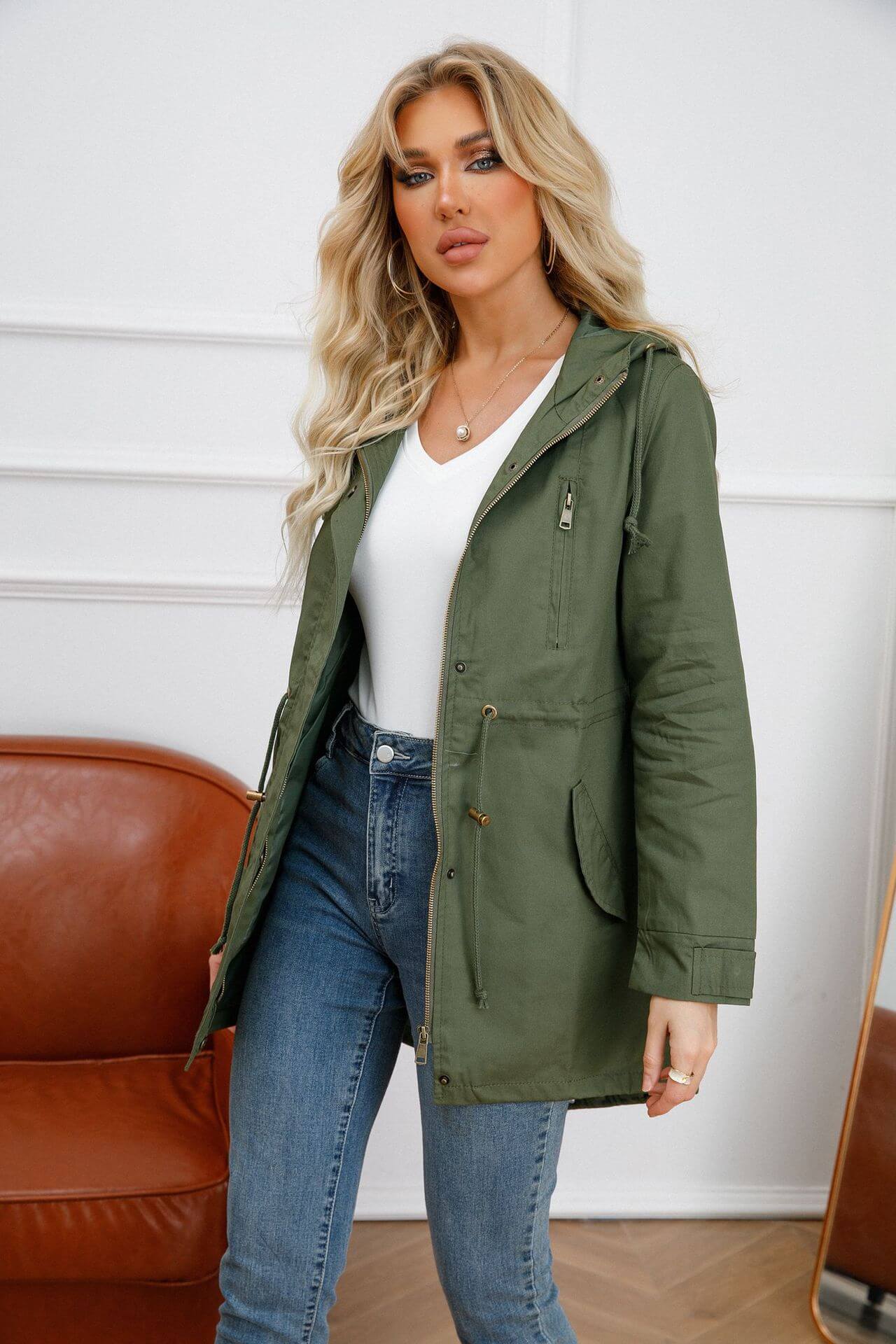 Hooded Parka Jacket for Cold Weather Protection and Comfort