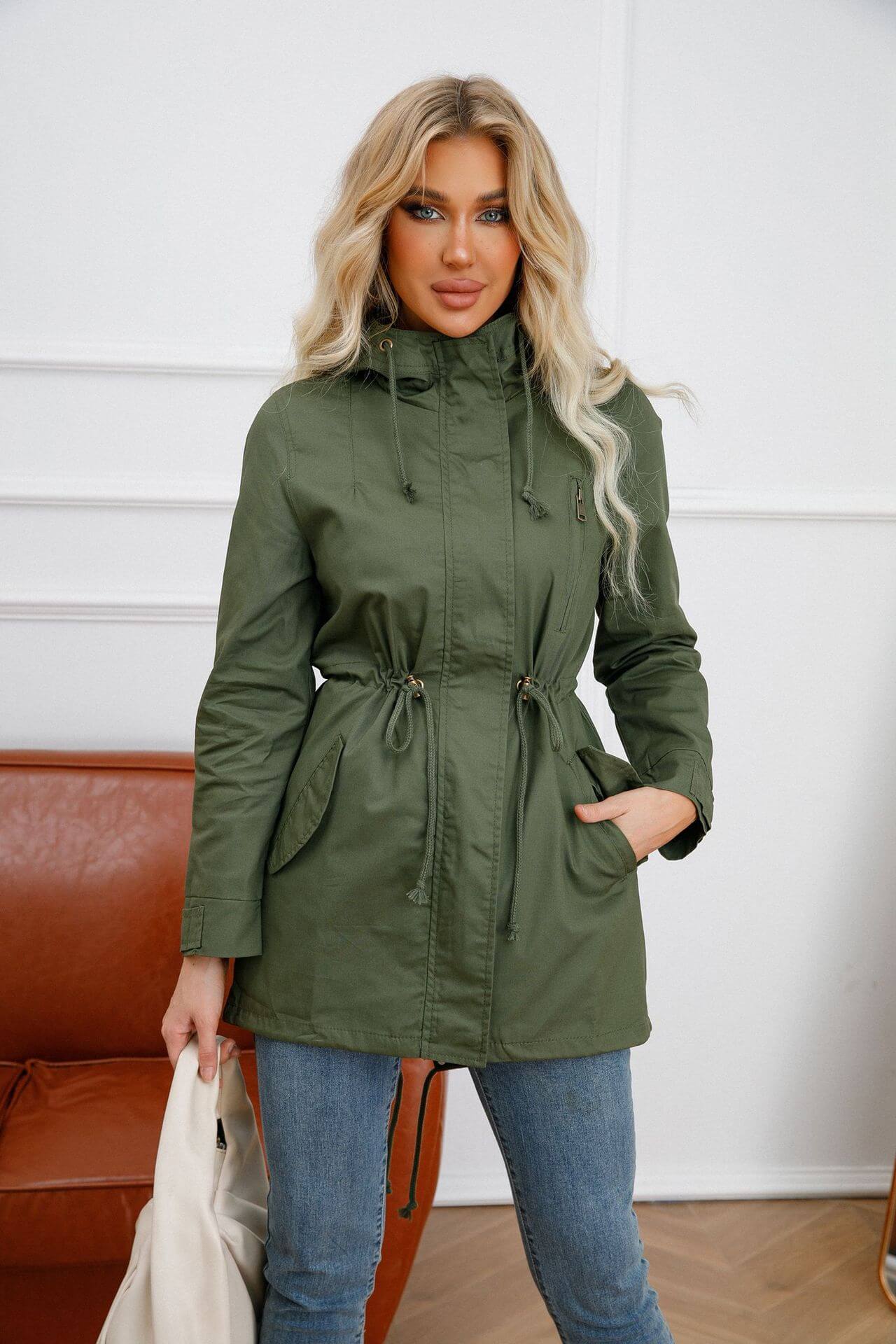 Hooded Parka Jacket for Cold Weather Protection and Comfort