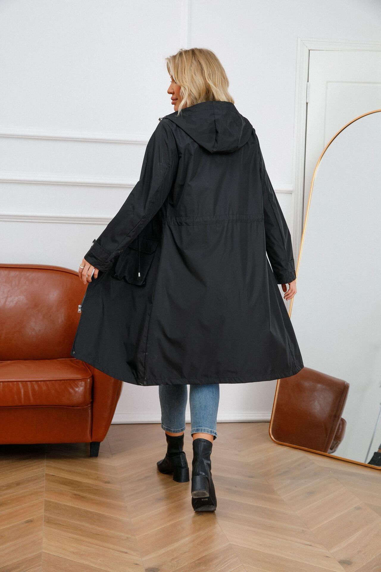 Long Hooded Coat with Pockets and Warm Fabric