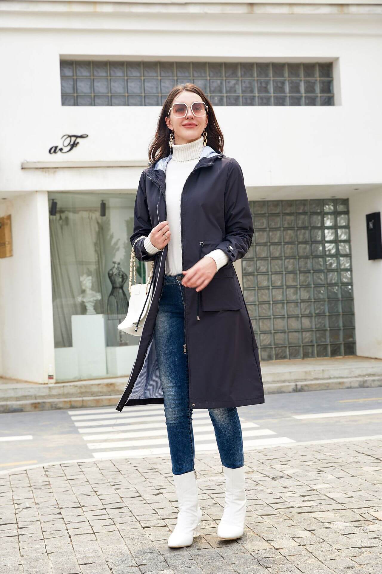 Long Hooded Coat with Pockets and Warm Fabric