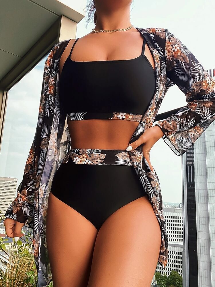 Black Aurora Beachwear Set for Stylish Summer Outings