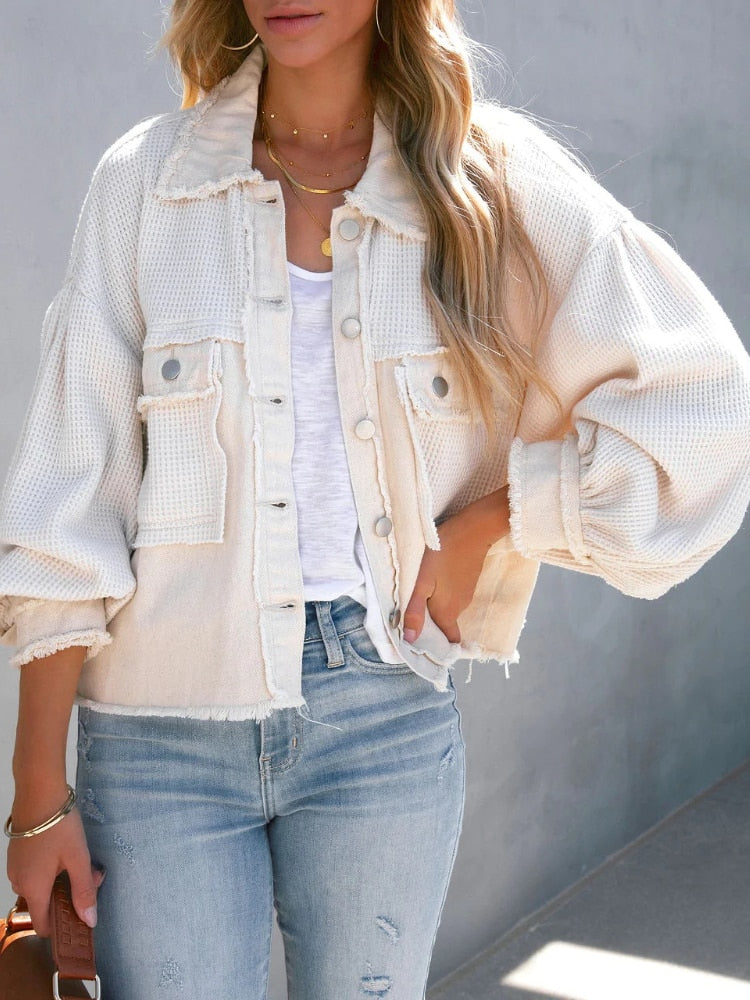 Vintage-Inspired Mila Jacket with Classic Design and Timeless Style